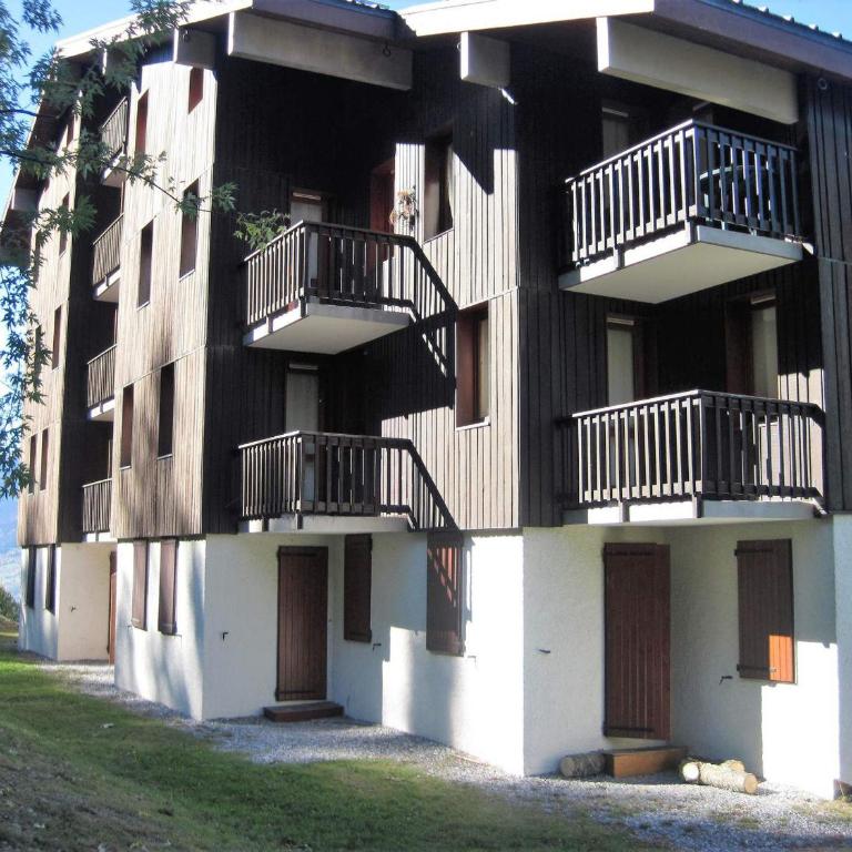 Studio Duplex Rénové · Proche Pistes et Commerces · Balcon - Studio - 7