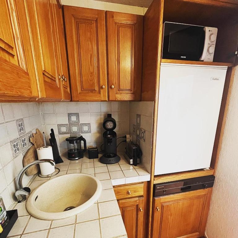 Loc.Allos - Appartement 1 Chambre - 17