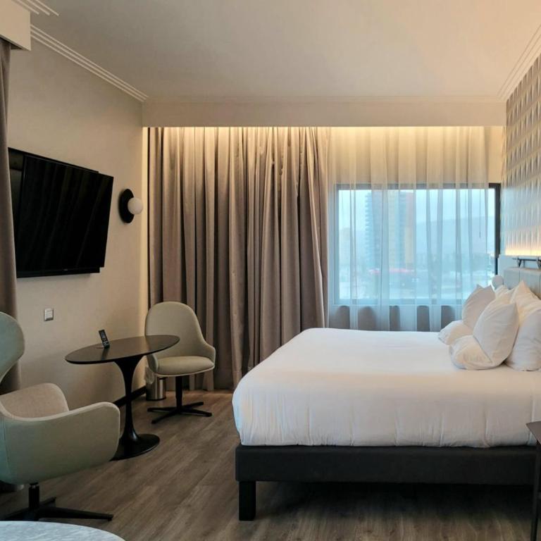 Novotel Arica - Habitación Doble Executive con vistas al mar - 5