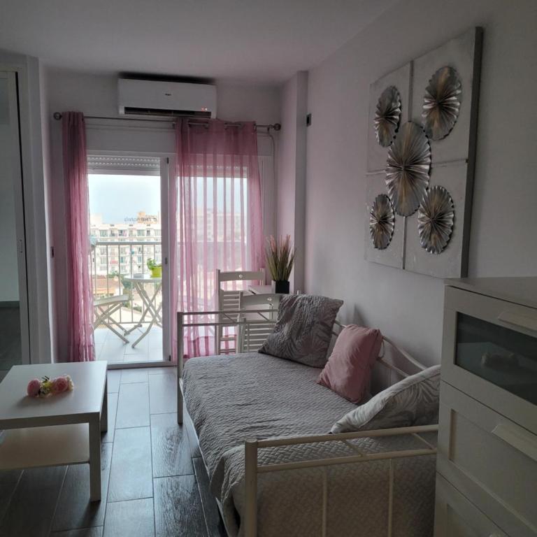Precioso alojamiento con piscinas - Studio with Sea View - 3