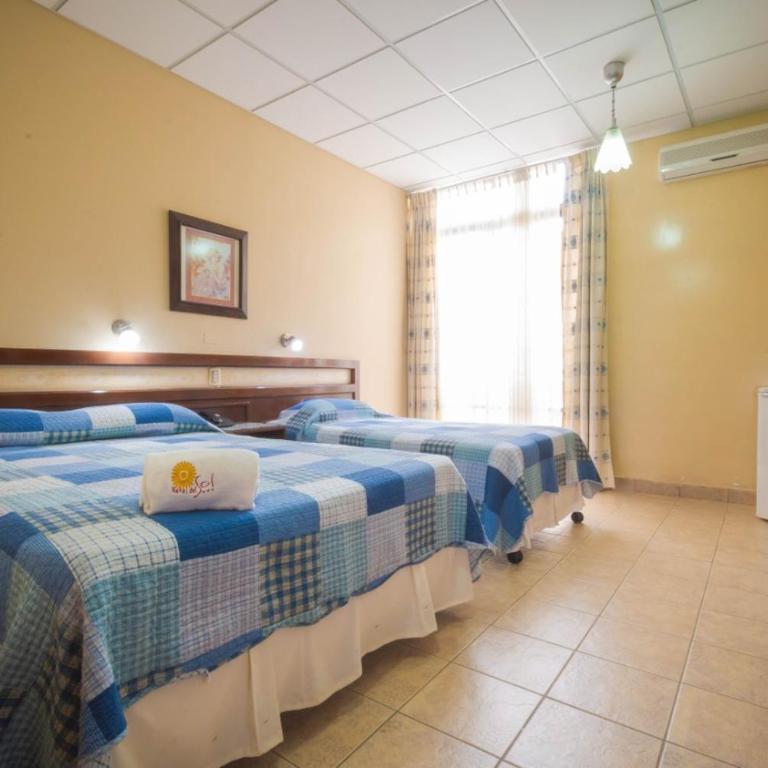 Hotel del Sol - Habitación Doble - 1