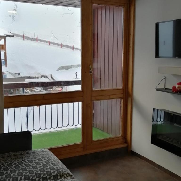 Studio rénové ski aux pieds avec balcon, 5 couchages - Studio - 8