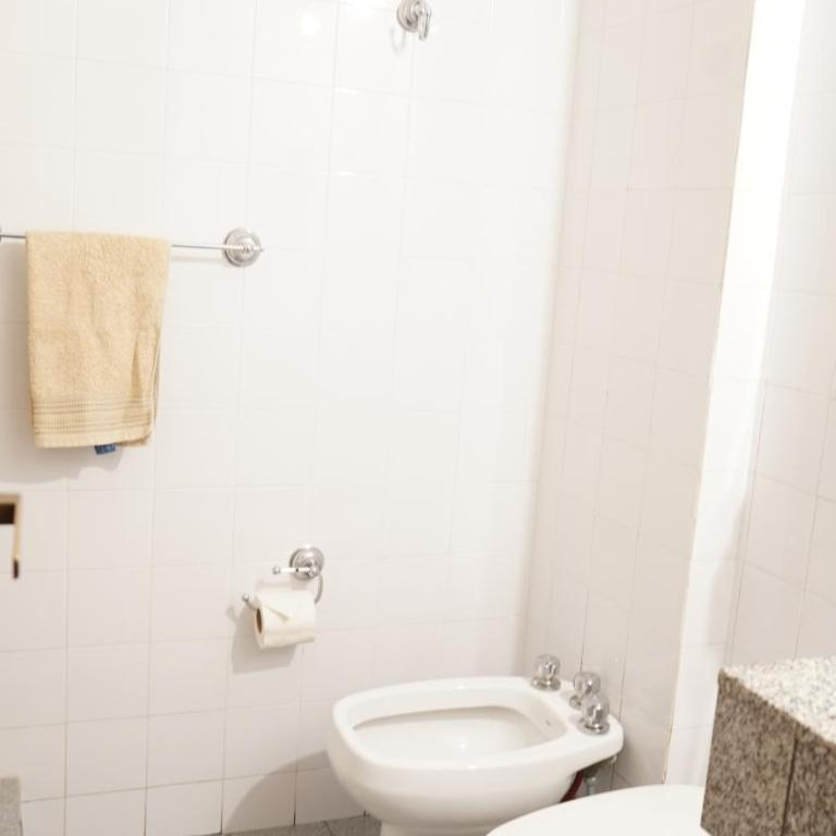 Hostel Spa Mediterranea - Habitación Familiar con baño privado - 3