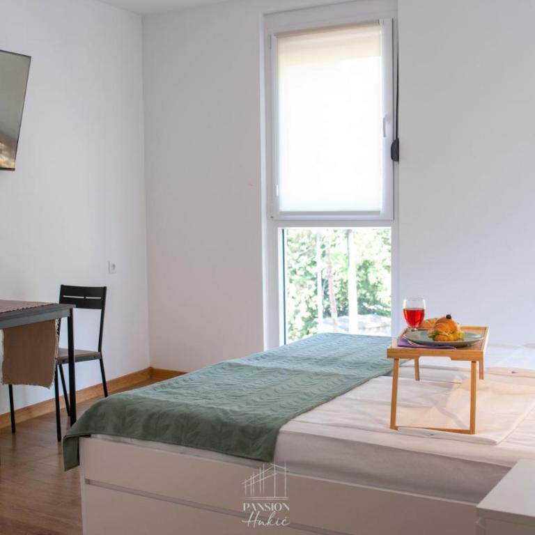 Pansion Hukić B&B - Deluks Dvokrevetna Soba sa Bračnim Krevetom/Zasebnim Krevetima - 4