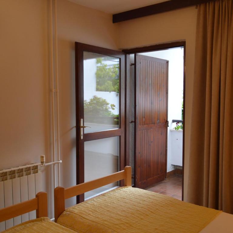 Ambassador Apartments - Economy Dvokrevetna Soba sa Zasebnim Krevetima - 3