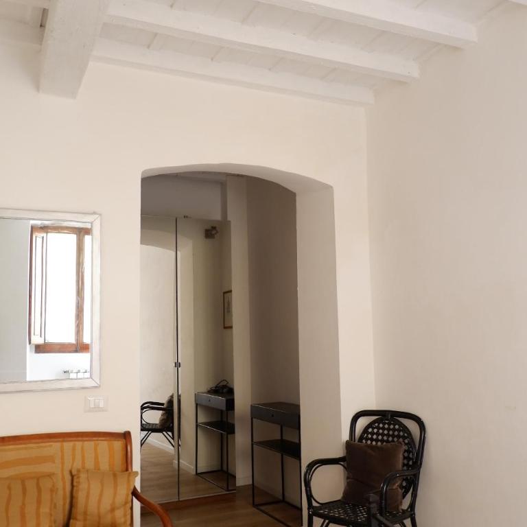 A due passi da Ponte Vecchio - Appartamento con 1 Camera da Letto - 7