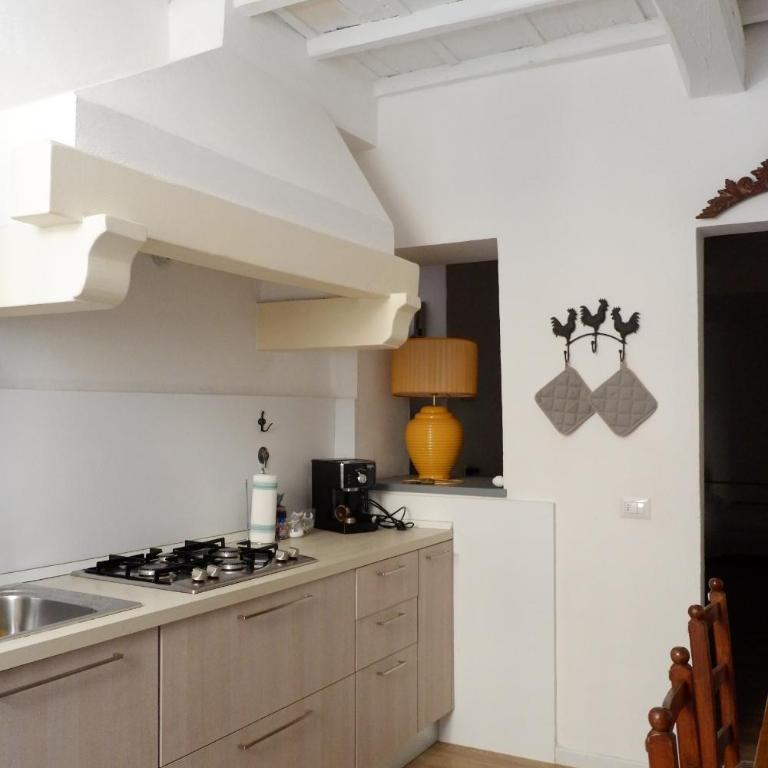 A due passi da Ponte Vecchio - Appartamento con 1 Camera da Letto - 13