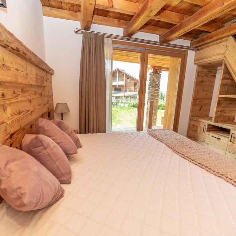 Appartamenti ABC Group - Appartamento con 3 Camere da Letto e Vista Montagna - 3