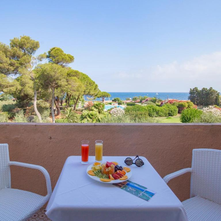 Hotel Fabricia - Camera Matrimoniale/Doppia con Letti Singoli con Vista Mare - 23