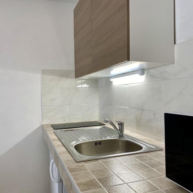 Domus Ɫ Ponza - Camera Tripla Comfort - 20