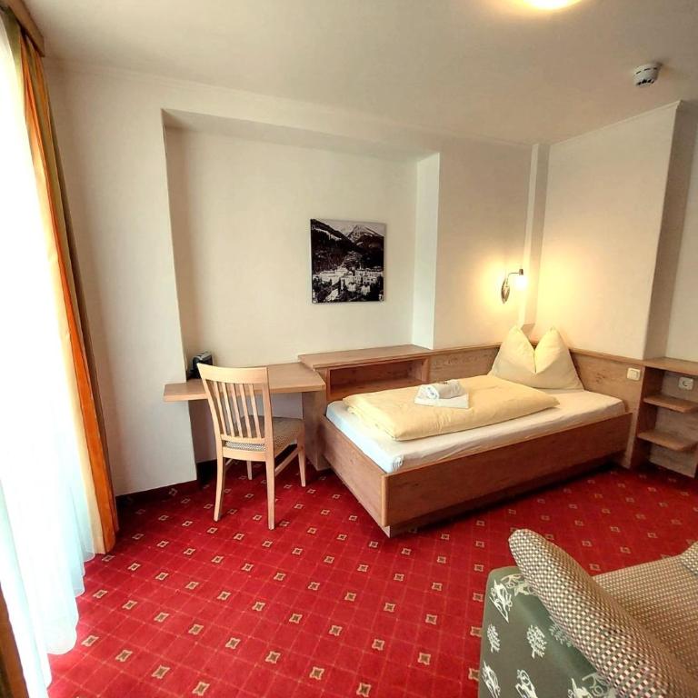 Pension Appartements Gabriele - Einzelzimmer mit Balkon - 4