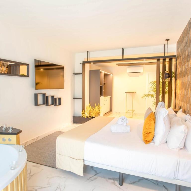 Reina Victoria La Plaza - Double Room - 5