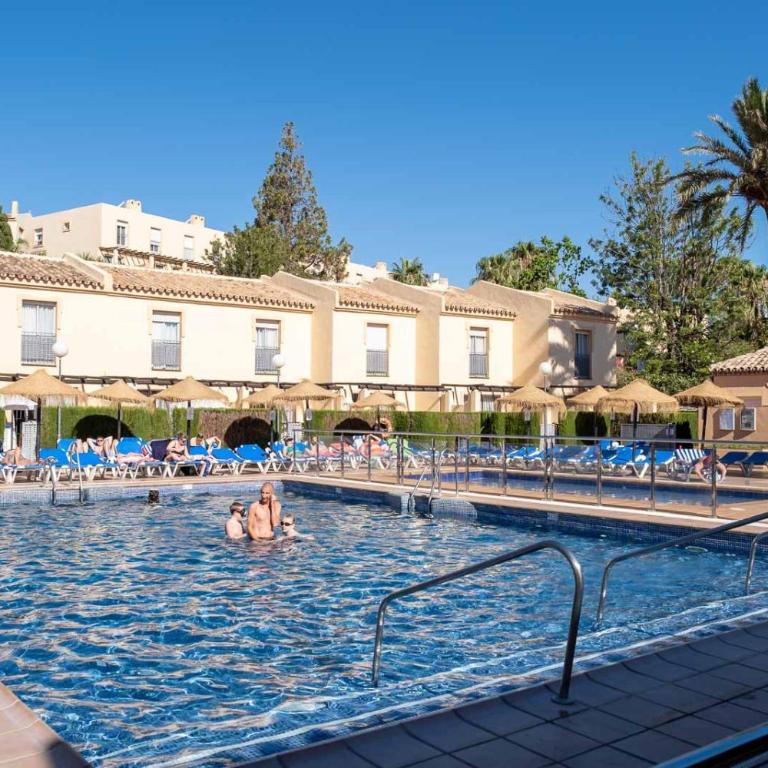 Playa & Beach Apartments Mijas Costa & Fuengirola by ALFRESCO STAYS - Casa Vacanze - 3