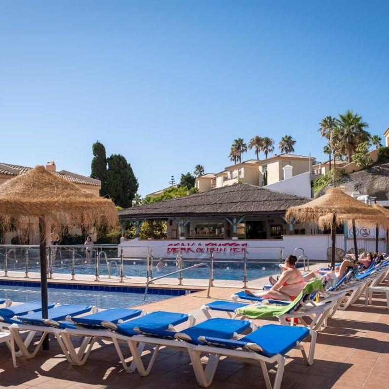 Playa & Beach Apartments Mijas Costa & Fuengirola by ALFRESCO STAYS - Casa a Schiera con 2 Camere da Letto - 2