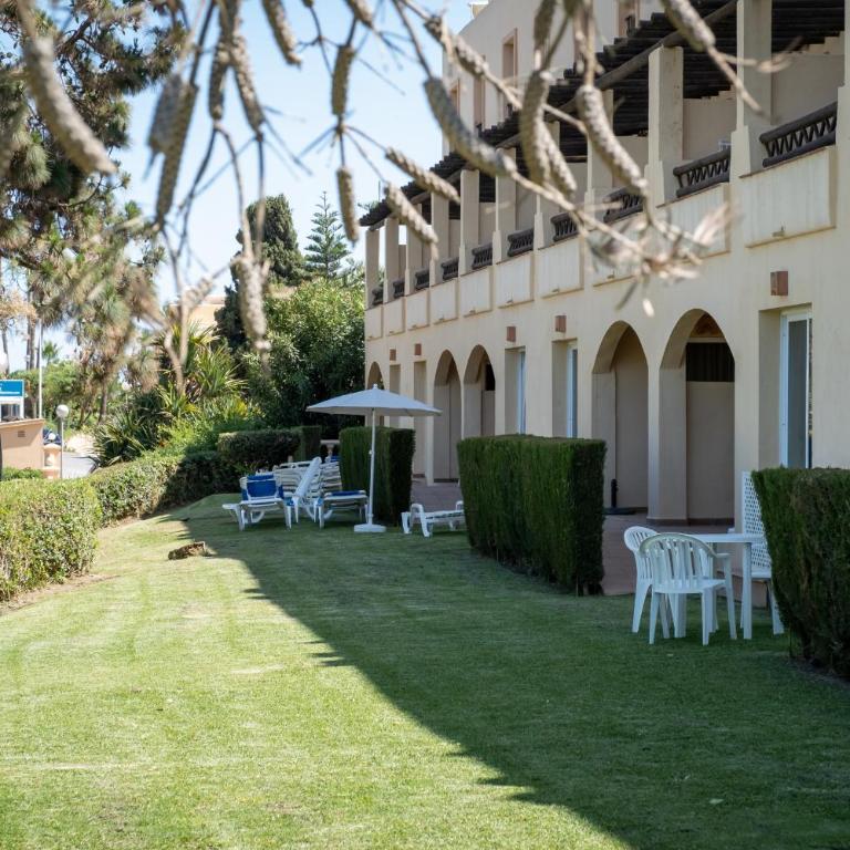 Playa & Beach Apartments Mijas Costa & Fuengirola by ALFRESCO STAYS - Apartamento con vistas al jardín - 1