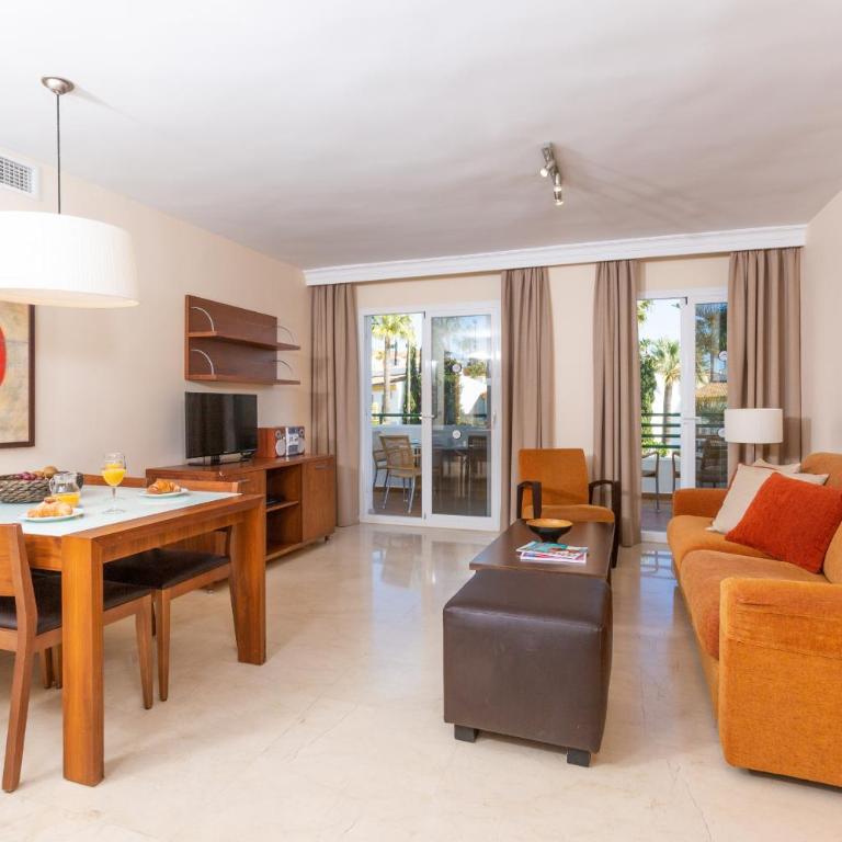 Playa & Beach Apartments Mijas Costa & Fuengirola by ALFRESCO STAYS - Apartamento Deluxe - 3