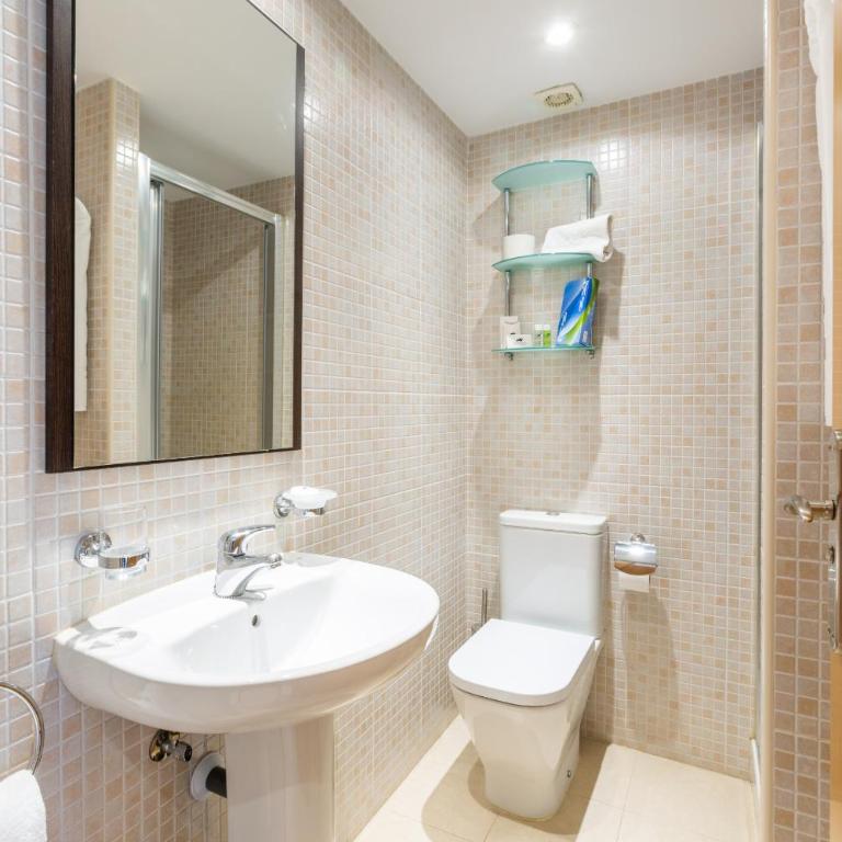 Playa & Beach Apartments Mijas Costa & Fuengirola by ALFRESCO STAYS - Apartamento Deluxe - 12