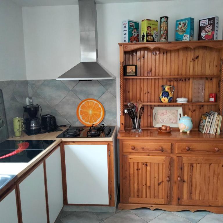 beautiful apartment with garden - Appartement - Vue sur Jardin - 9