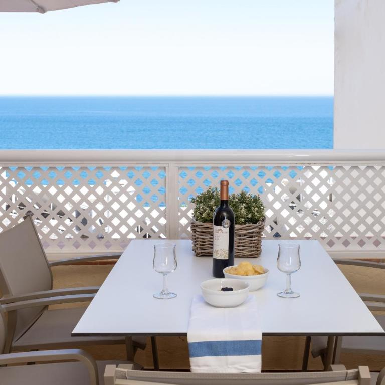 Family & Beach Apartments Mijas Costa & Fuengirola by ALFRESCO STAYS - Apartamento Deluxe - 1