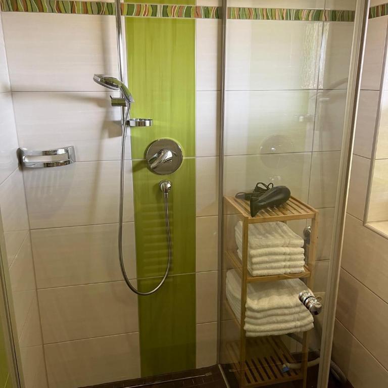 Apart Steffi - Apartment mit 3 Schlafzimmern und Dusche - 13