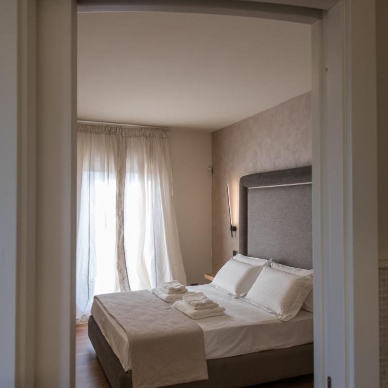 Villa Pietra Bianca - Luxury stay in Puglia - Queen Room with Spa Bath - 7