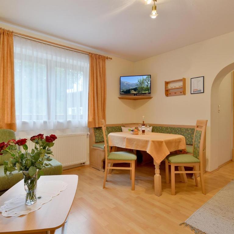 Landhaus Alpina - Apartment mit 1 Schlafzimmer und Dusche - 4