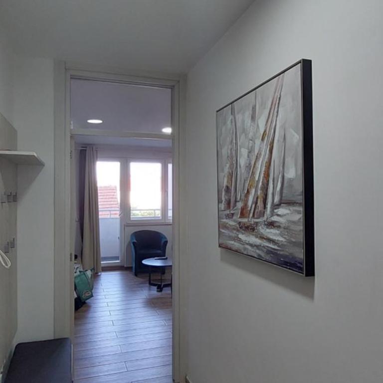 Sofija Lux - One-Bedroom Apartment - 18
