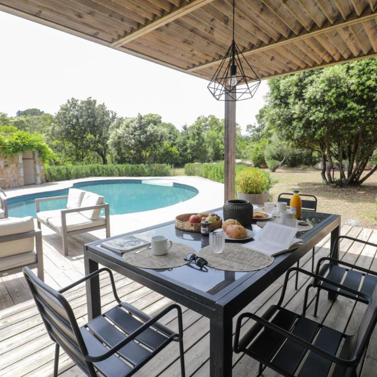 Maison 1 - Three-Bedroom House - 24