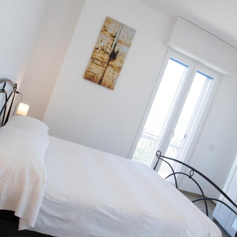 M&Mapartments - Two-Bedroom Apartment - 8