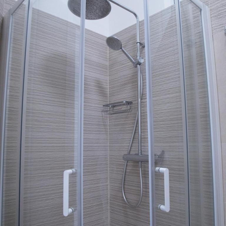 M&Mapartments - Two-Bedroom Apartment - 21