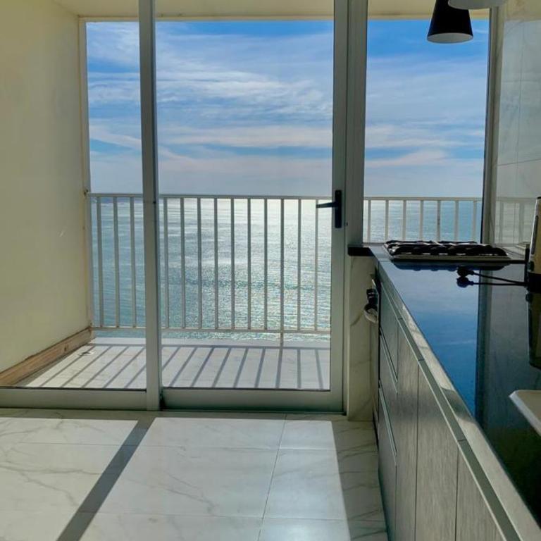 Departamento de dos ambientes frente al mar Edificio Havanna - Apartamento de 1 dormitorio - 3