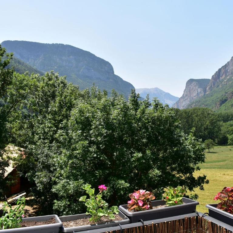 Casa Ferro - Twin Room with Garden View - 8