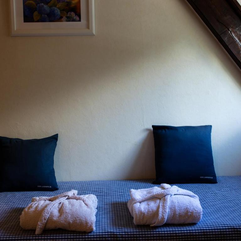 La demeure aux Pins - Suite - 15