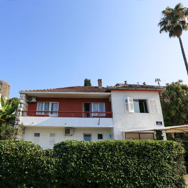 Smještaj Djurdjevic - Double Room with Balcony and Sea View - 1