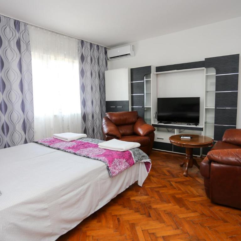 Smještaj Djurdjevic - Double Room with Balcony and Sea View - 7