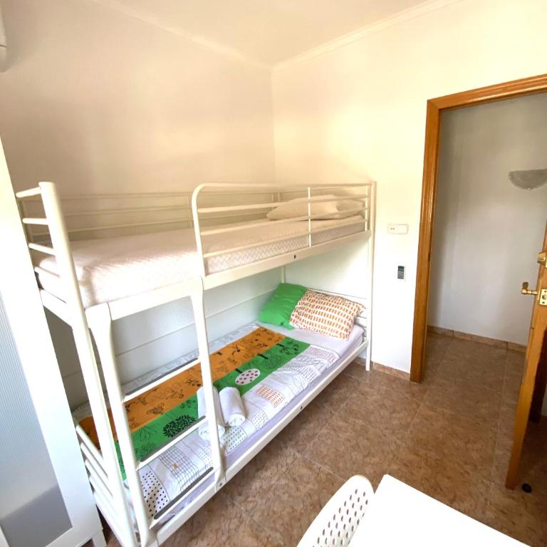 Apartamento de temporada en Malvarrosa Vacaciones largas Long Stay desde 11 noches - Three-Bedroom Apartment - 13