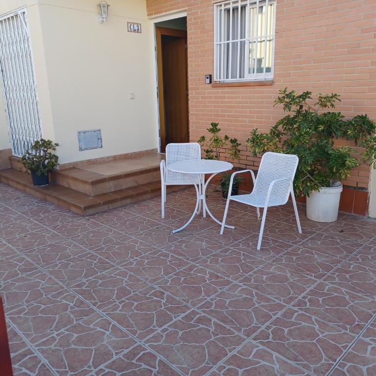 CASA MUY CERCA DE LA PLAYA a - Casa de 4 dormitorios - 36