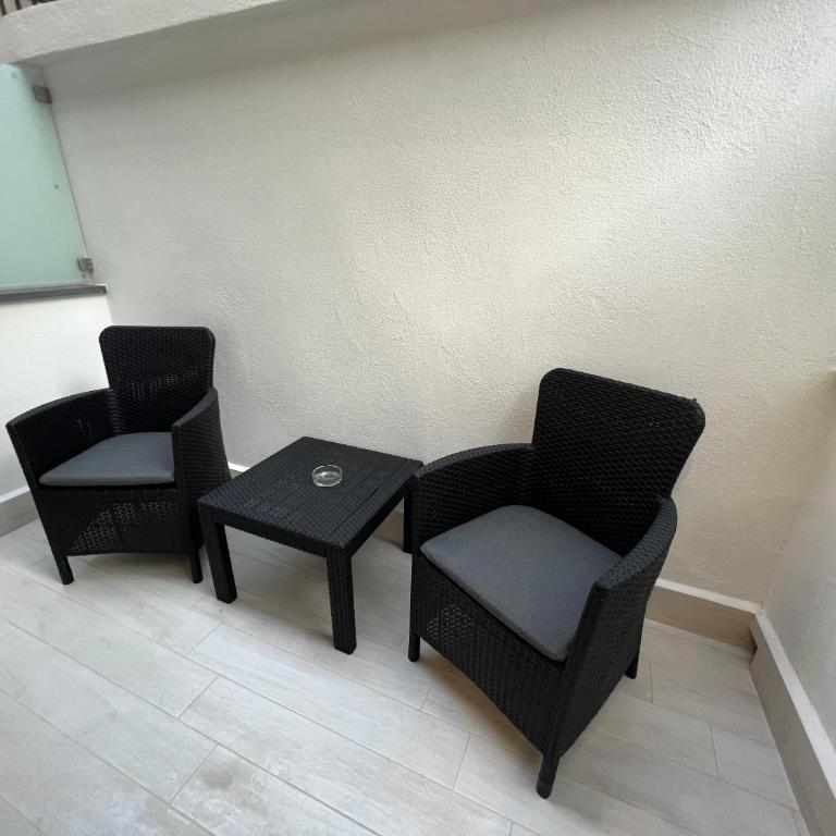I Mori dell’Etna - Camera Matrimoniale con Balcone - 10