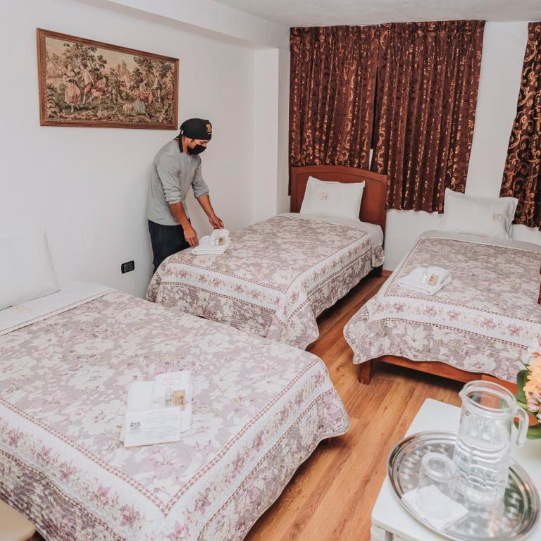 Hotel Los Reyes - Habitación Triple Superior - 8