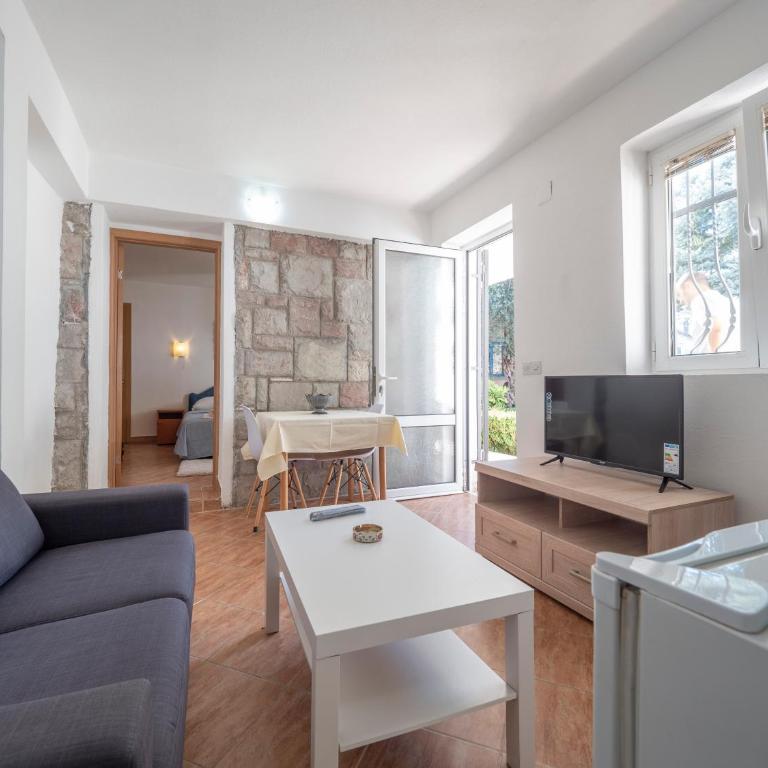 Tomy Garden House - Studio Apartman - 10