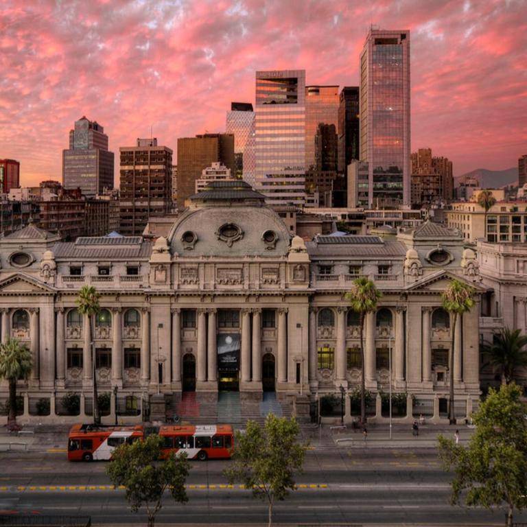 DEPTO 707 EXCELENTE UBICACION Metro Sta Lucia, Barrio Paris Londres CENTRO SANTIAGO - Apartamento de 1 dormitorio - 31