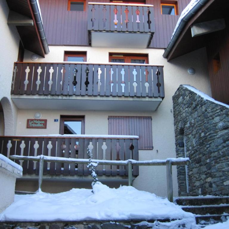 Appartement 2 pièces rénové avec balcon et casier à ski au cœur de Montchavin - Apartment mit 1 Schlafzimmer - 2