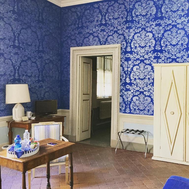 Palazzo Tucci Residenza d'epoca - Camera Matrimoniale - 8