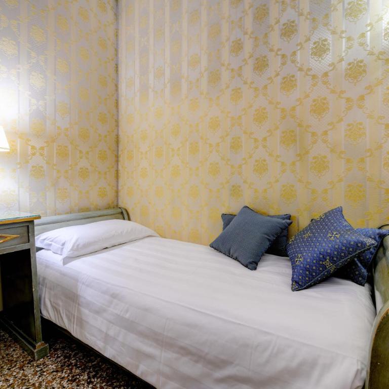 Locanda La Corte - Camera Superior Matrimoniale/Doppia con Letti Singoli - 6