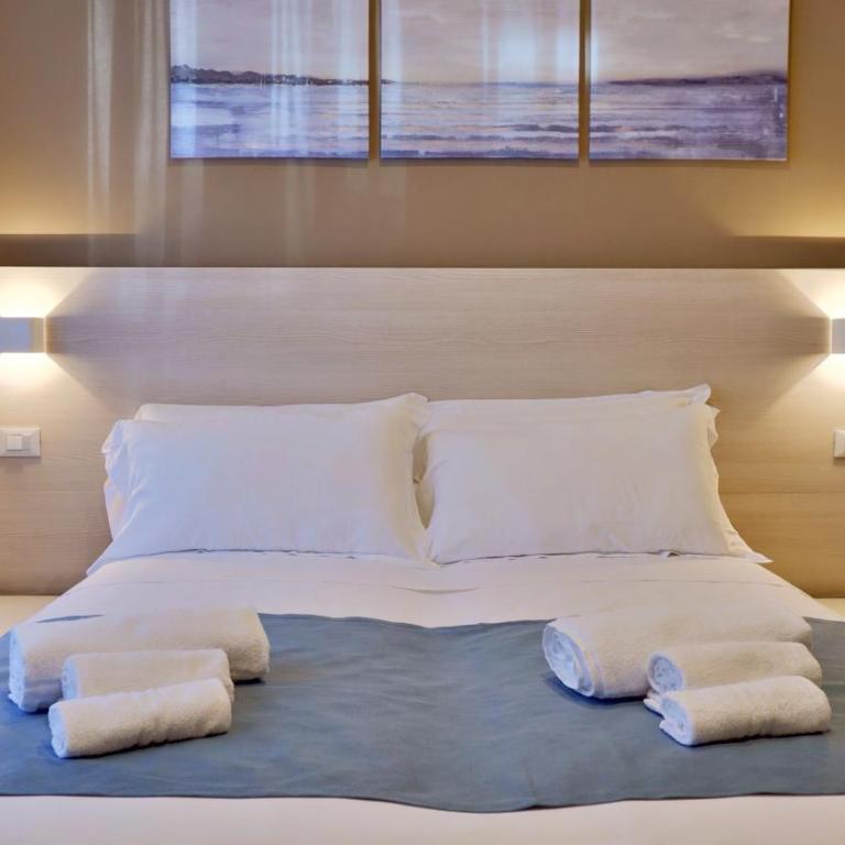 Pianomare Riviera Apartments and Rooms - Camera Matrimoniale/Doppia con Letti Singoli con Bagno Privato - 2