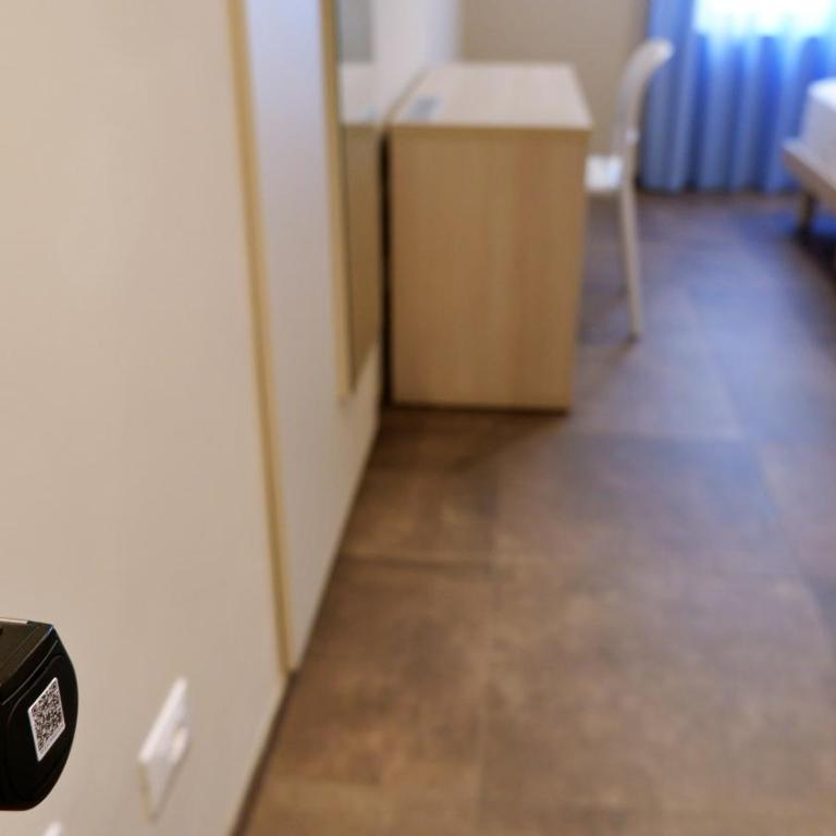 Pianomare Riviera Apartments and Rooms - Camera Matrimoniale/Doppia con Letti Singoli con Bagno Privato - 8