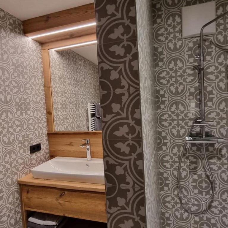 Chalet in Grosskirchheim with sauna and hot tub - Chalet mit 2 Schlafzimmern - 23