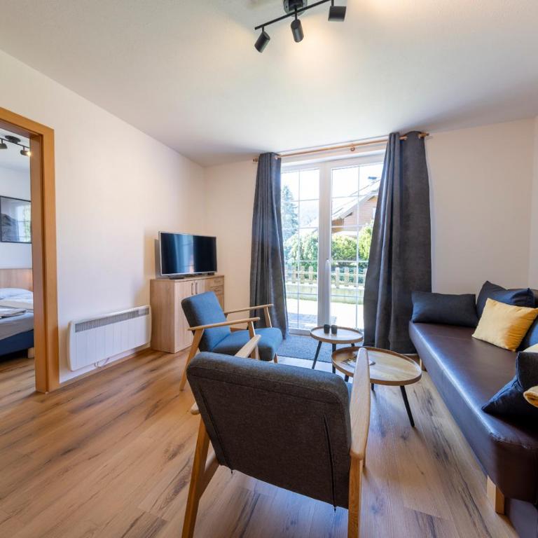 Haus Aineckblick Top 2 - Ferienhaus - 44