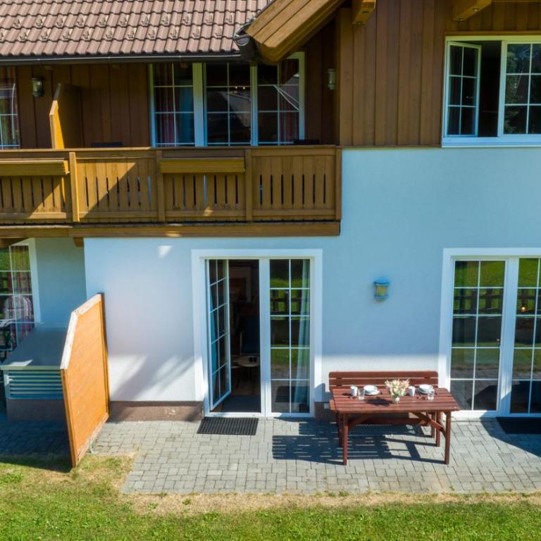Haus Aineckblick Top 2 - Ferienhaus - 47