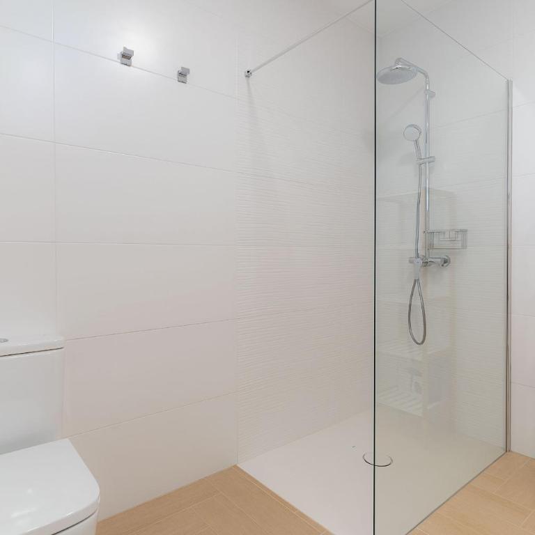 Vista al Muelle by HH - Two-Bedroom Apartment - 21